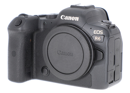 Canon EOS R6 + RF 24-105mm IS STM Kit