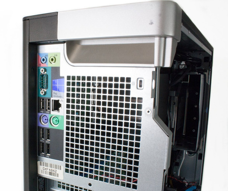 PC DELL Precision 5810 E5-1607v3 16GB 256GB W7P