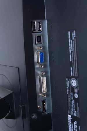 Monitor LED 24" DELL U2412M