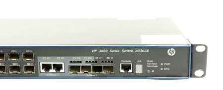 HPE Switch 3600 24xSFP 4xSFP+ v2 JG303B 