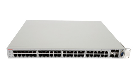 Switch AVAYA 5520-48T-PWR