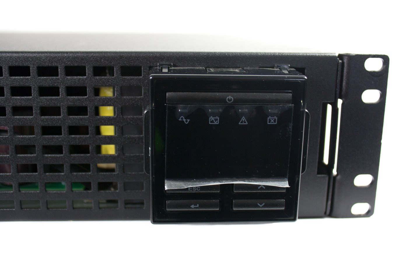 Zasilacz UPS APC Fujitsu - tył urządzenia